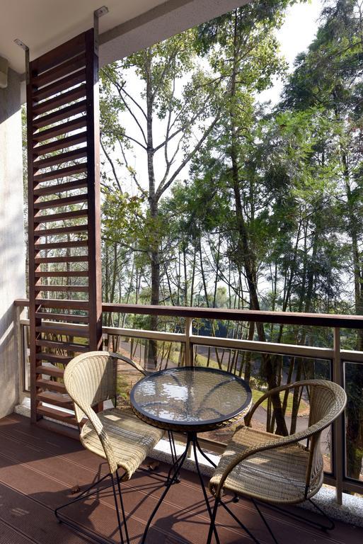 Sun Moon Lake Bamboo Rock Garden Yuchi Esterno foto